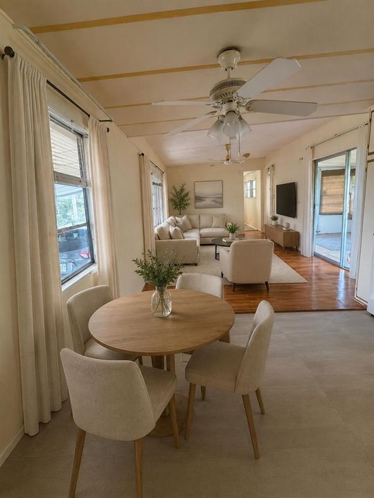 AI staged dining area