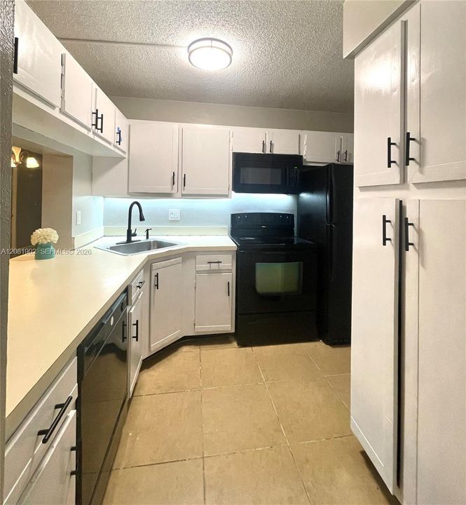 For Rent: $1,800 (2 beds, 2 baths, 0 Square Feet)