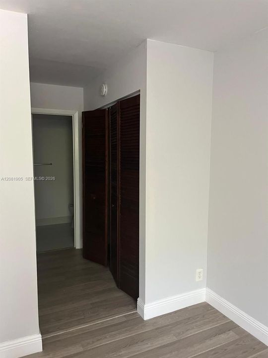 For Rent: $1,425 (1 beds, 1 baths, 619 Square Feet)