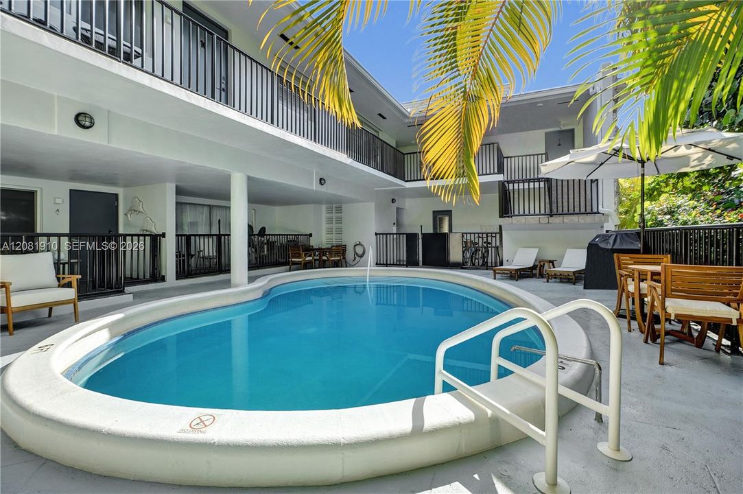 En Venta: $529,000 (1 camas, 1 baños, 790 Pies cuadrados)