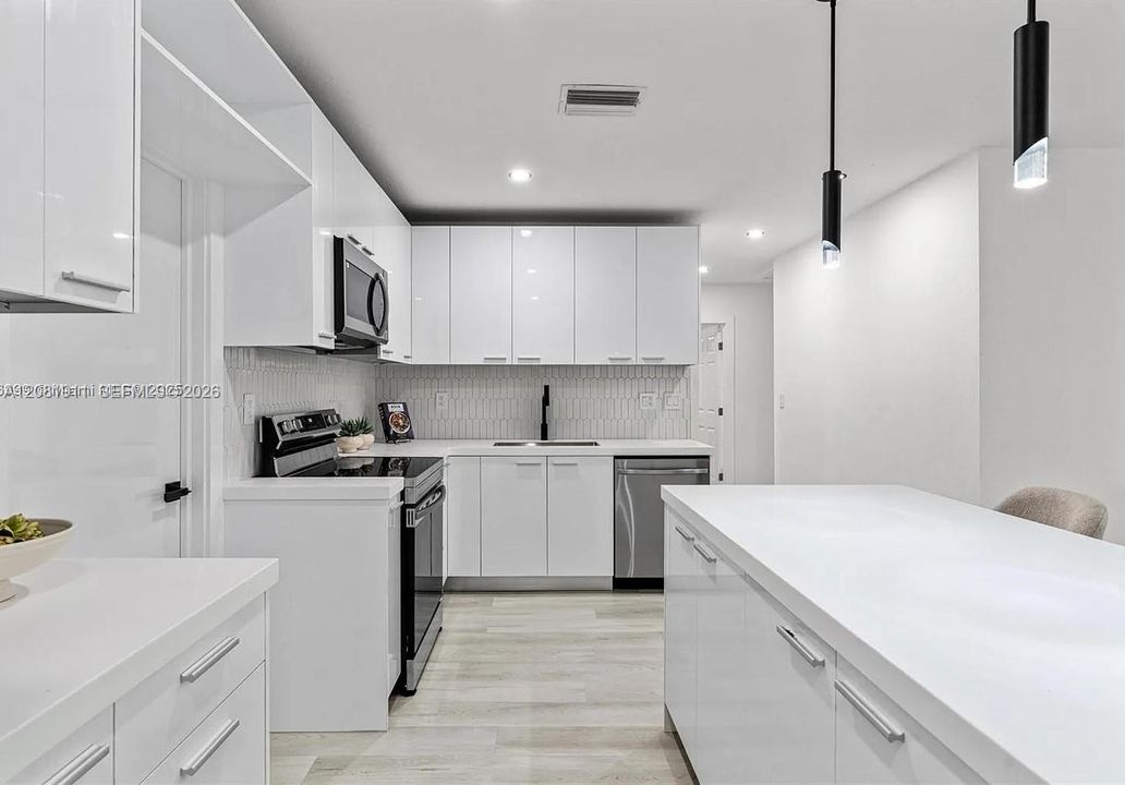 En Renta: $2,900 (2 camas, 1 baños, 1577 Pies cuadrados)