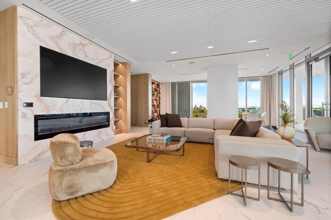 Owners Lounge ALBA45