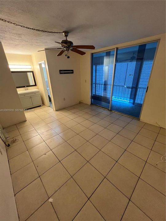 En Renta: $1,600 (1 camas, 1 baños, 860 Pies cuadrados)