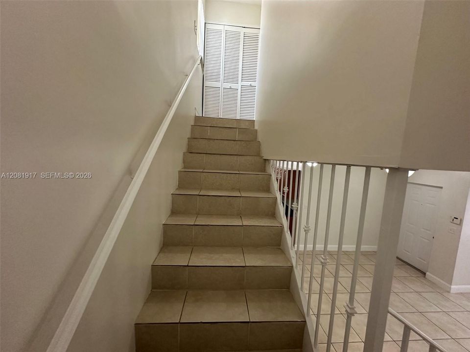En Renta: $2,800 (3 camas, 2 baños, 1435 Pies cuadrados)