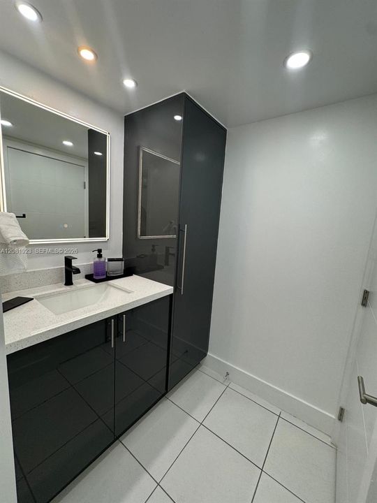 En Renta: $2,700 (2 camas, 2 baños, 1031 Pies cuadrados)