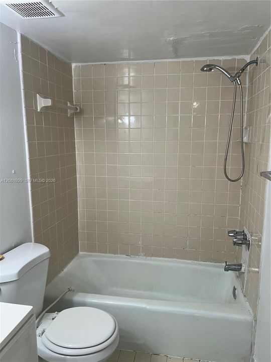 En Renta: $1,700 (1 camas, 1 baños, 883 Pies cuadrados)