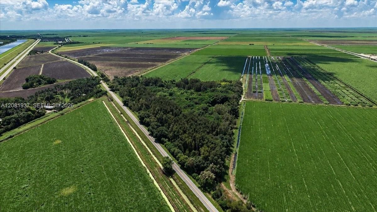 На продажу: $2,000,000 (0 спален, 0 ванн, 0 Квадратных фут)