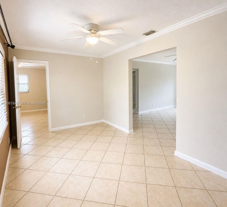 For Sale: $350,000 (2 beds, 2 baths, 1456 Square Feet)