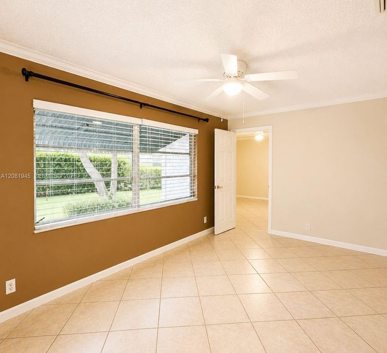 For Sale: $350,000 (2 beds, 2 baths, 1456 Square Feet)