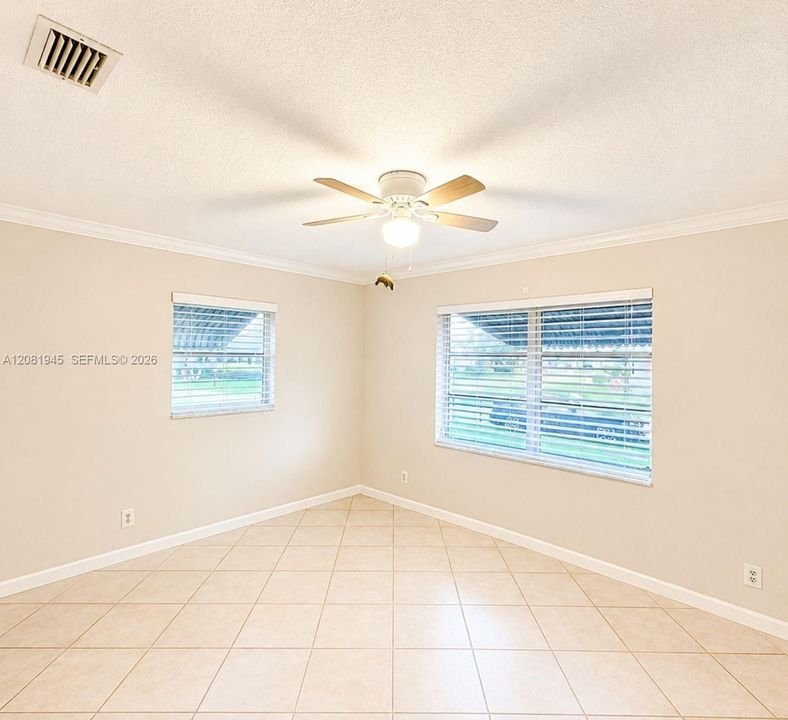 For Sale: $350,000 (2 beds, 2 baths, 1456 Square Feet)