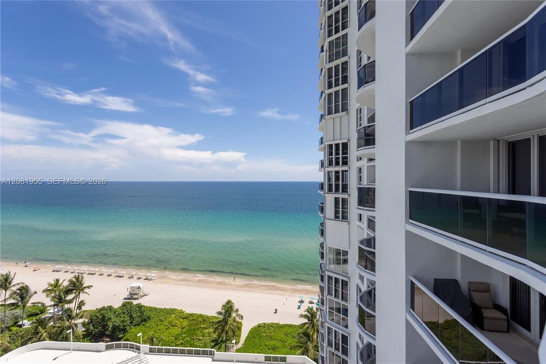 For Sale: $1,550,000 (3 beds, 2 baths, 1820 Square Feet)