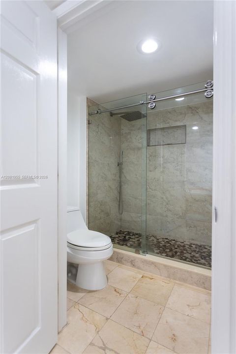 For Sale: $1,550,000 (3 beds, 2 baths, 1820 Square Feet)