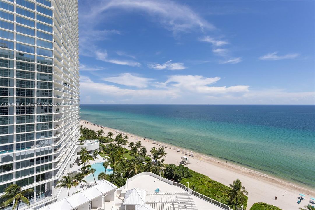For Sale: $1,550,000 (3 beds, 2 baths, 1820 Square Feet)
