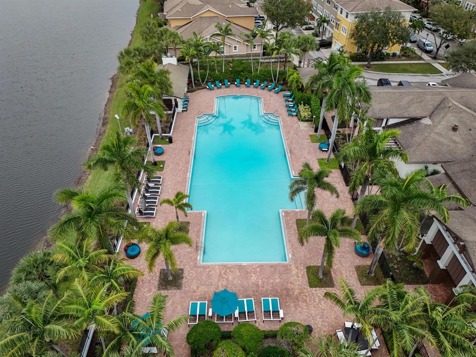 Pool 2