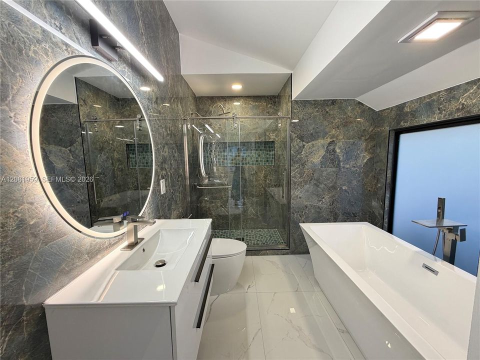 En Renta: $6,500 (4 camas, 4 baños, 2693 Pies cuadrados)