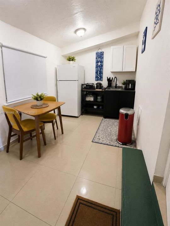 En Venta: $554,000 (3 camas, 2 baños, 1266 Pies cuadrados)