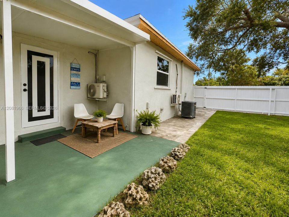 En Venta: $554,000 (3 camas, 2 baños, 1266 Pies cuadrados)