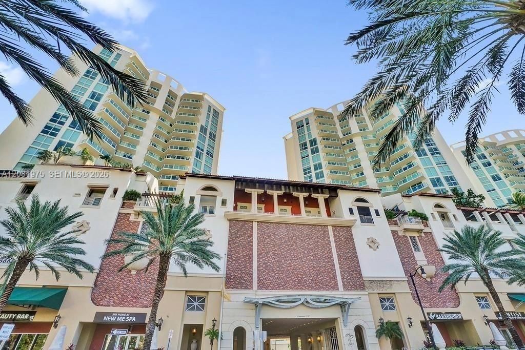 En Venta: $819,000 (3 camas, 2 baños, 1458 Pies cuadrados)