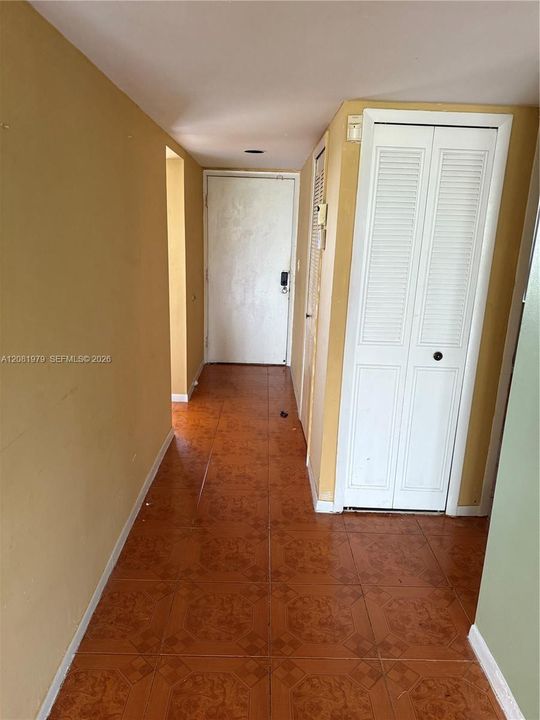 В аренду: $1,675 (2 спален, 2 ванн, 960 Квадратных фут)
