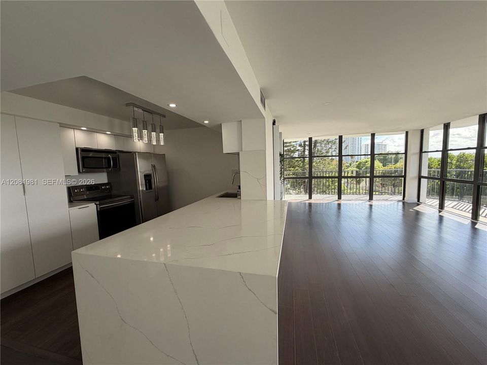En Renta: $3,000 (3 camas, 2 baños, 1430 Pies cuadrados)