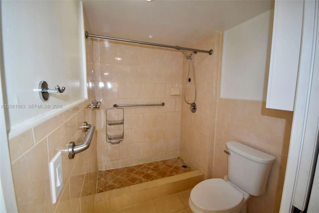 En Venta: $220,000 (2 camas, 1 baños, 1032 Pies cuadrados)