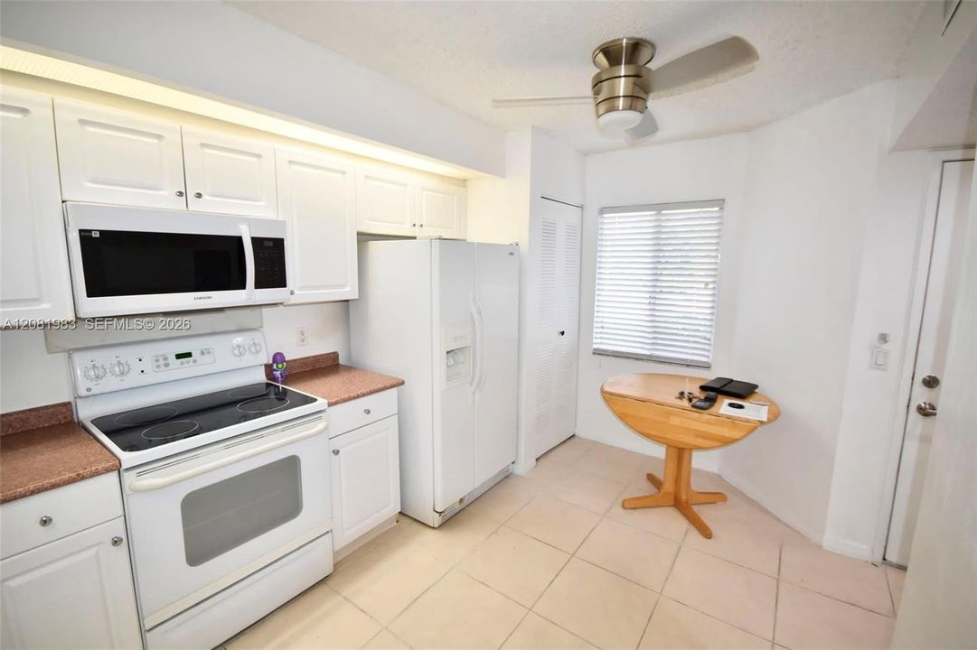 En Venta: $220,000 (2 camas, 1 baños, 1032 Pies cuadrados)
