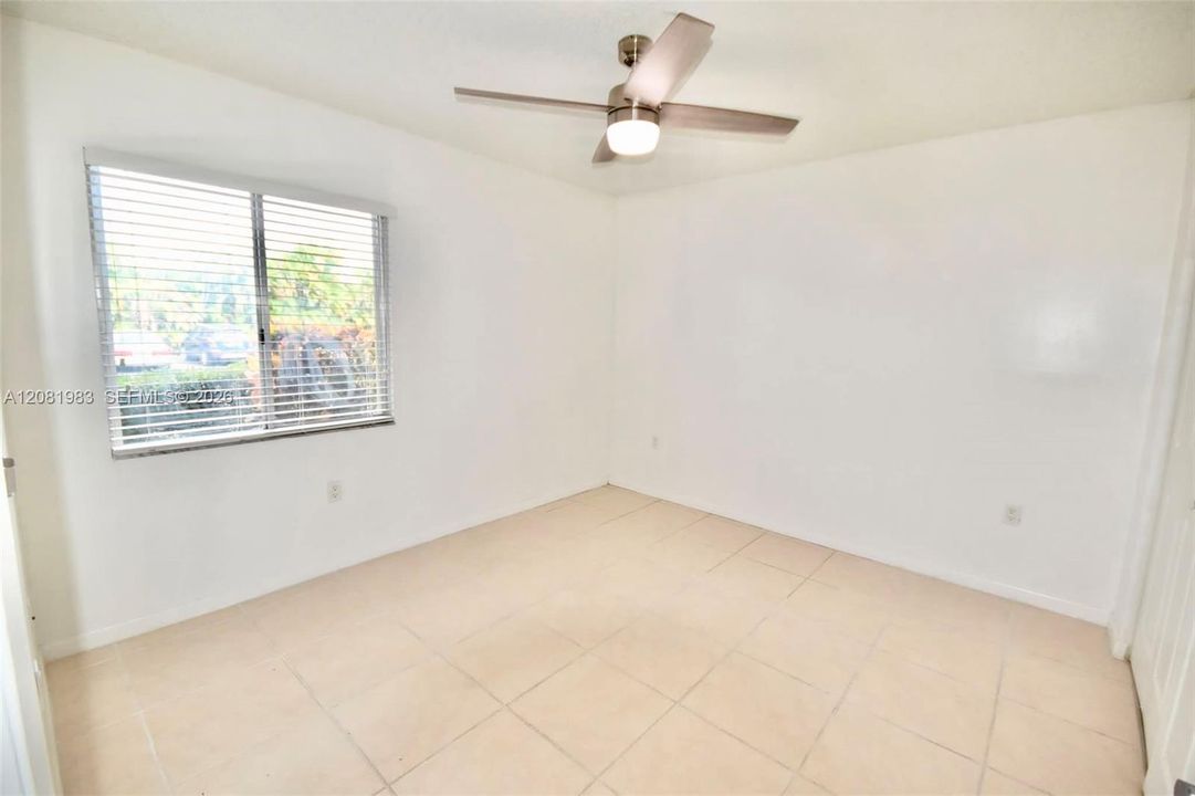 En Venta: $220,000 (2 camas, 1 baños, 1032 Pies cuadrados)