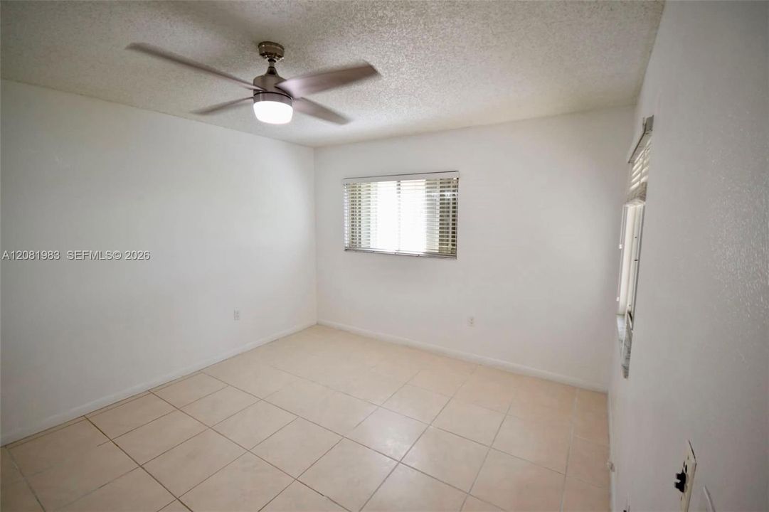 En Venta: $220,000 (2 camas, 1 baños, 1032 Pies cuadrados)