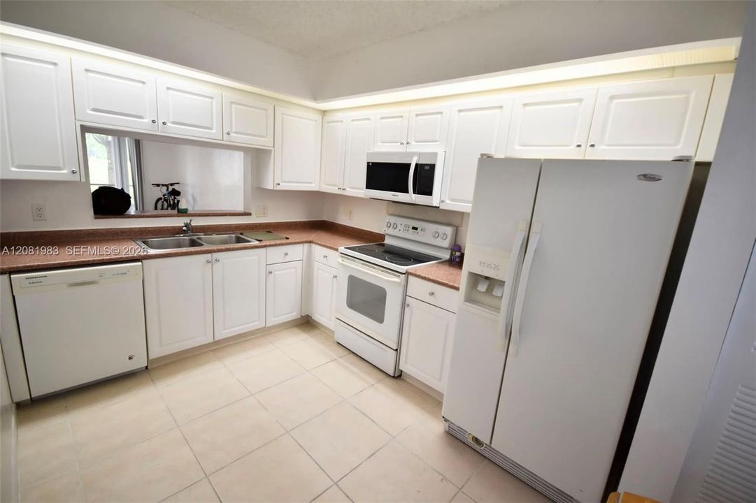 En Venta: $220,000 (2 camas, 1 baños, 1032 Pies cuadrados)