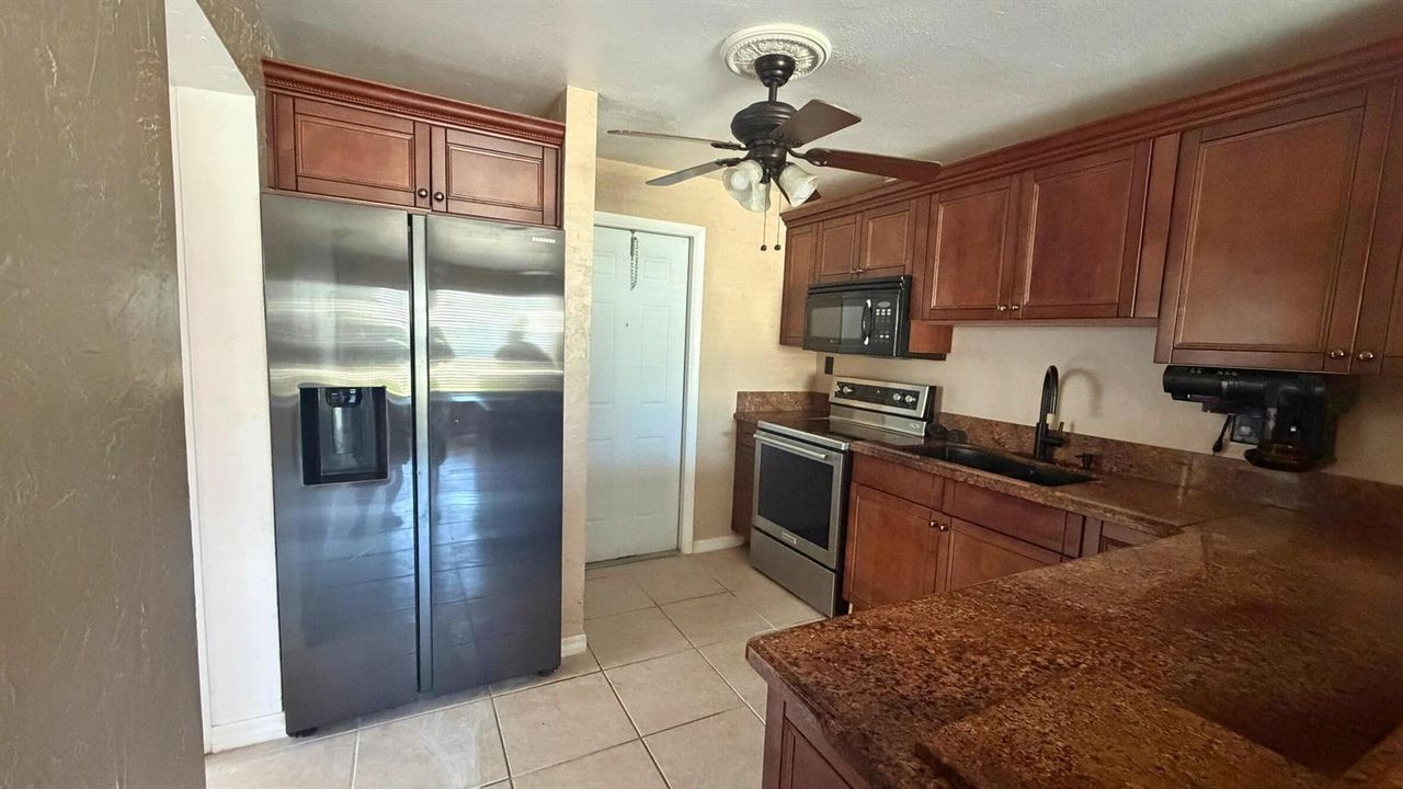 1531 NE 30th Kitchen2 view