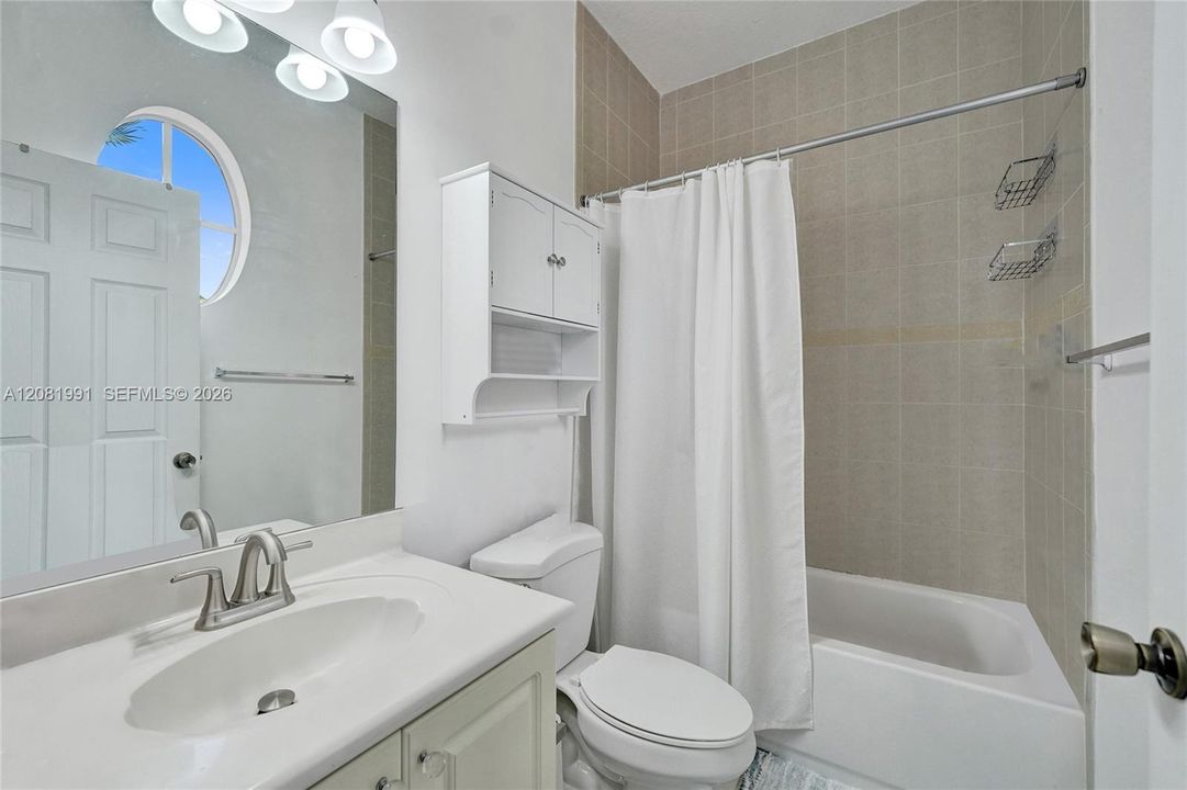 En Venta: $400,000 (2 camas, 2 baños, 1512 Pies cuadrados)