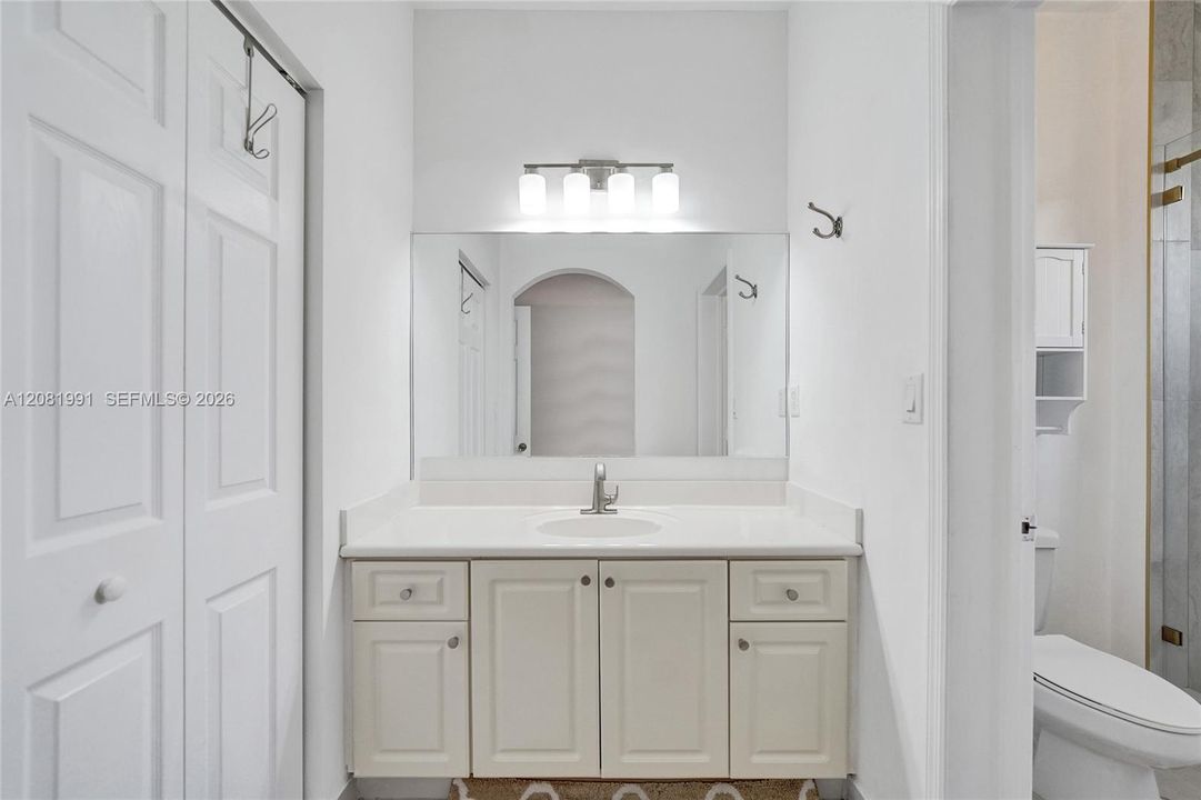 En Venta: $400,000 (2 camas, 2 baños, 1512 Pies cuadrados)