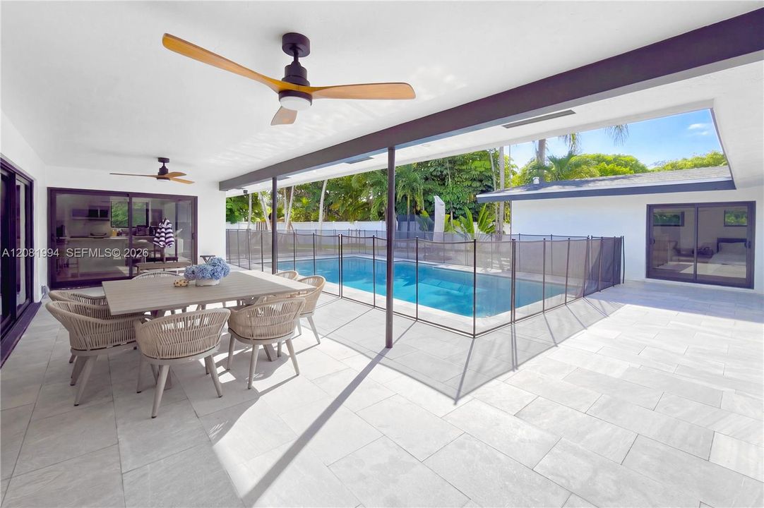 For Sale: $1,495,000 (5 beds, 3 baths, 2525 Square Feet)