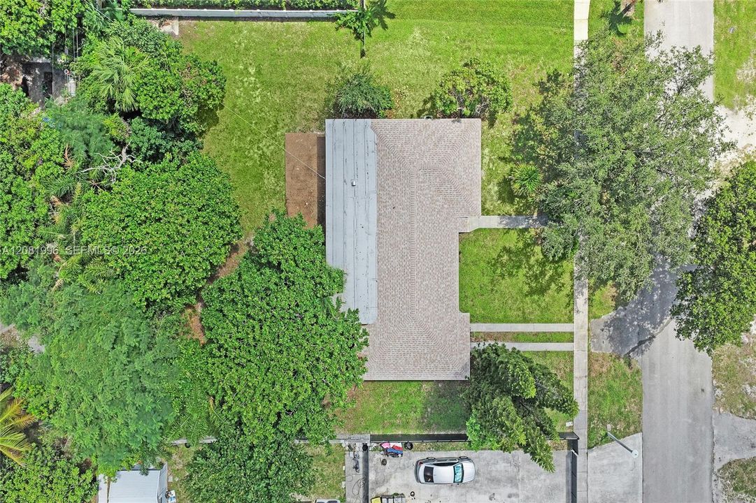 En Venta: $699,000 (4 camas, 2 baños, 1533 Pies cuadrados)