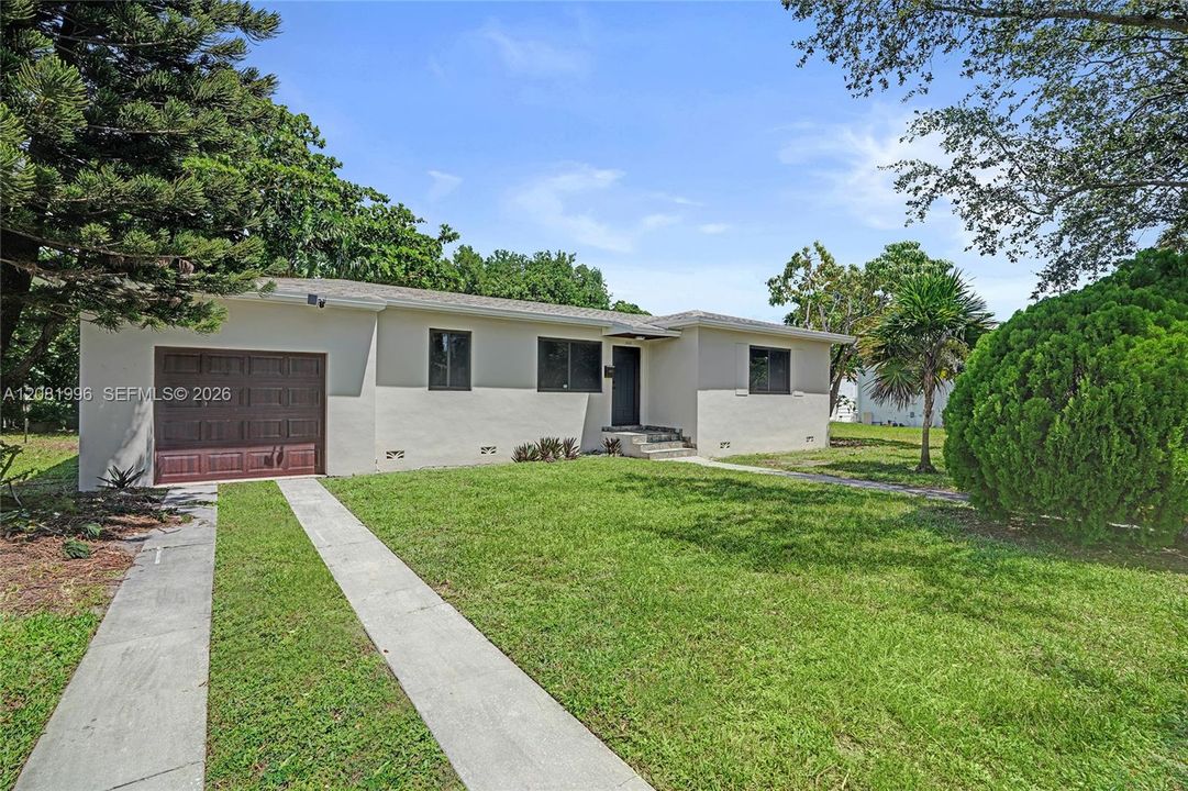 En Venta: $699,000 (4 camas, 2 baños, 1533 Pies cuadrados)