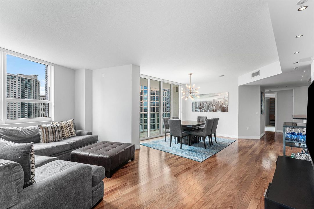 012-350Southeast2ndStreet-1730-FortLaude