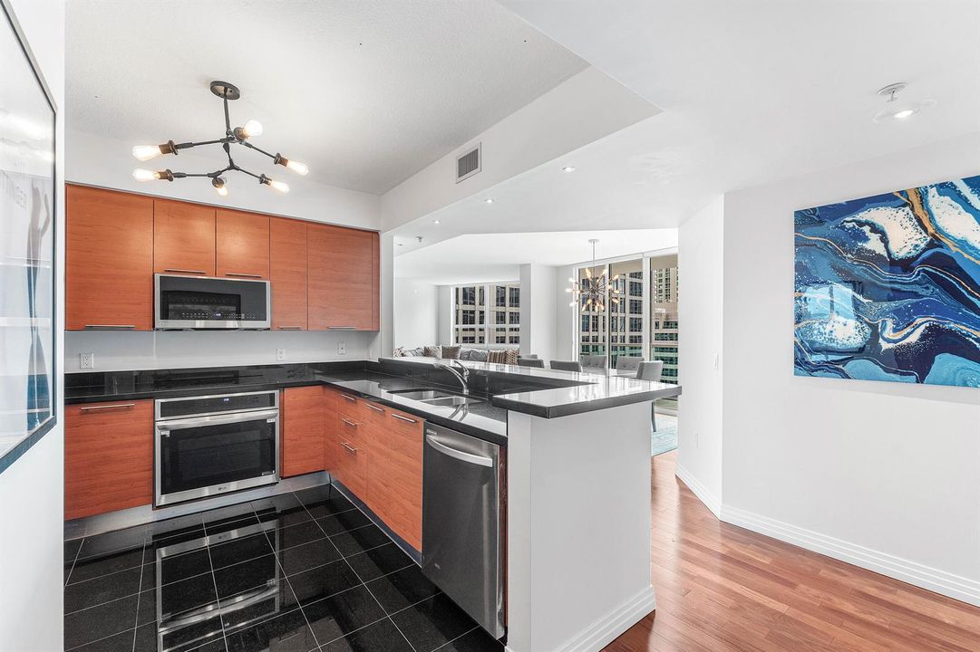 004-350Southeast2ndStreet-1730-FortLaude