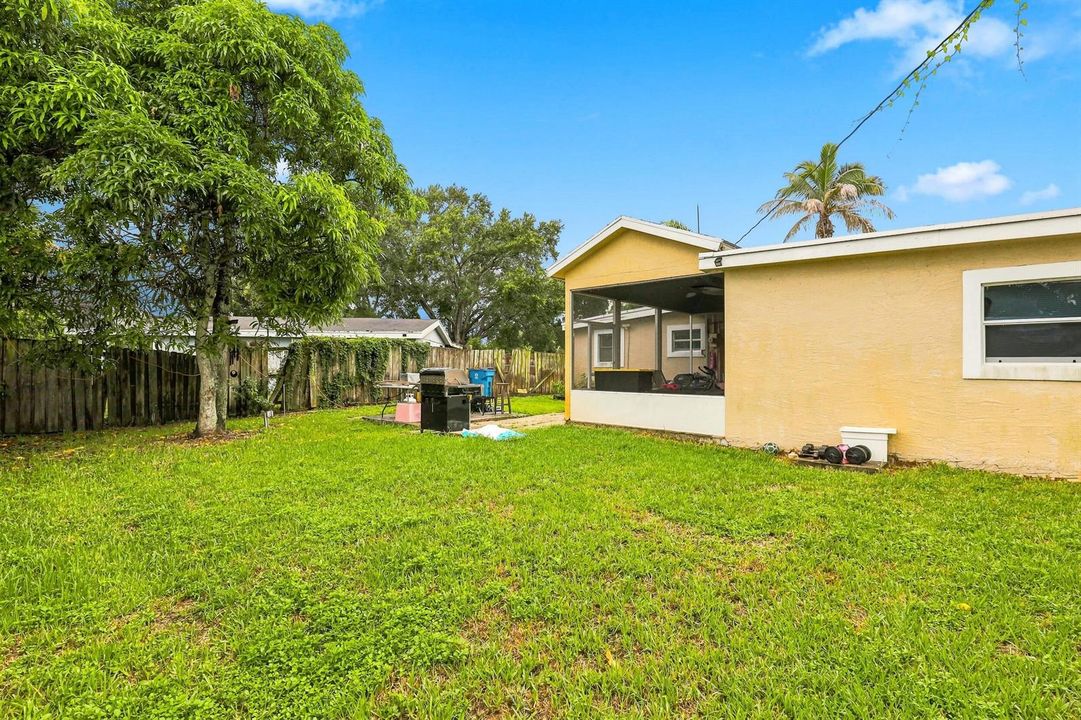 Rear Exterior & Backyard