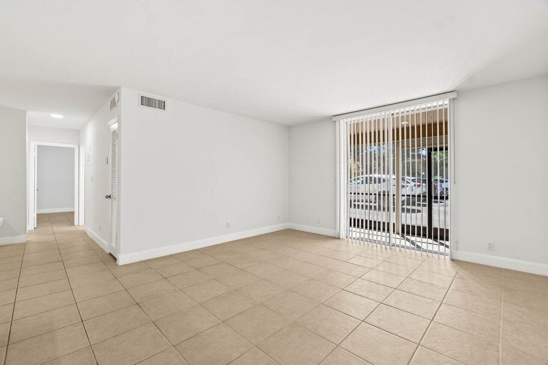 004-1074Northwest13thStreet-161C-BocaRat