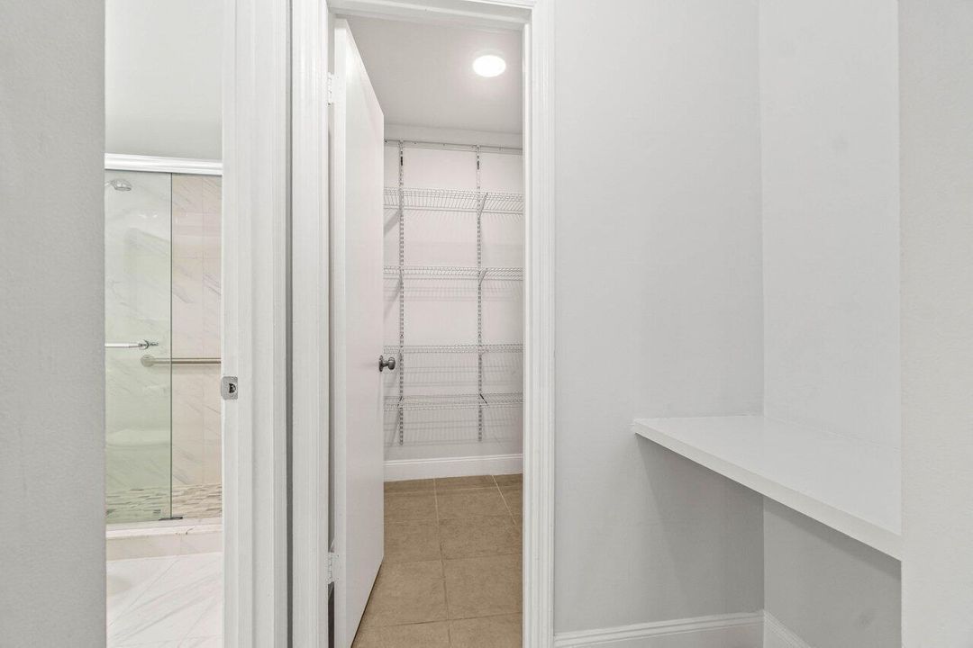 020-1074Northwest13thStreet-161C-BocaRat
