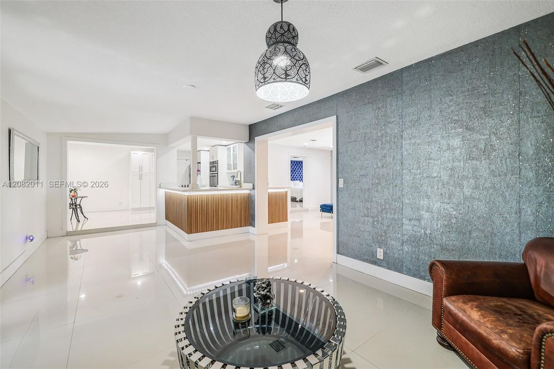 На продажу: $999,000 (4 спален, 3 ванн, 2194 Квадратных фут)