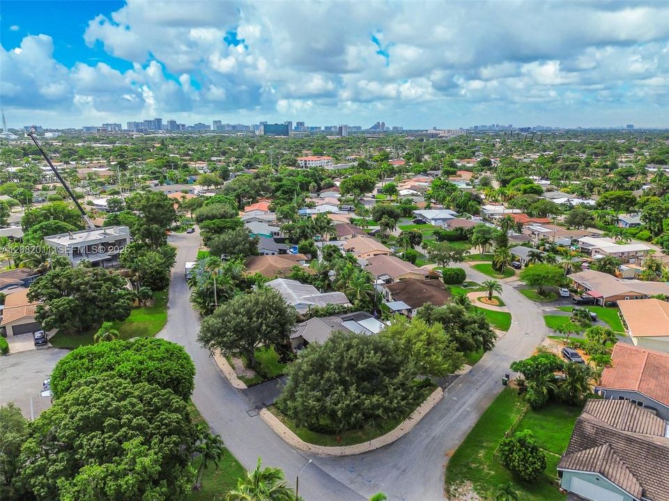 На продажу: $999,000 (4 спален, 3 ванн, 2194 Квадратных фут)