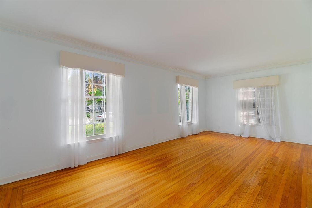6-web-or-mls-DSC08475
