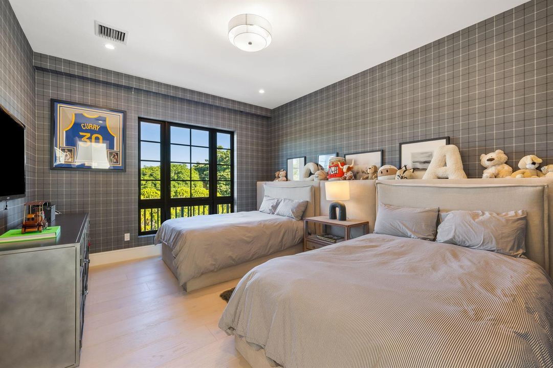 Guest Bedroom 2