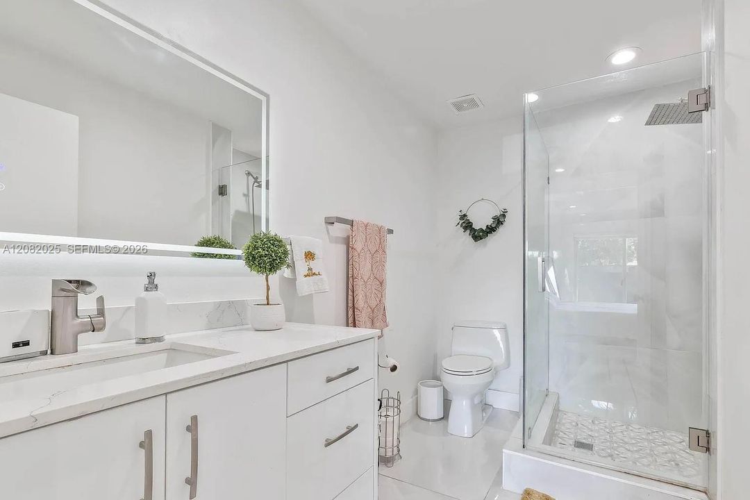 En Renta: $3,500 (3 camas, 2 baños, 1050 Pies cuadrados)