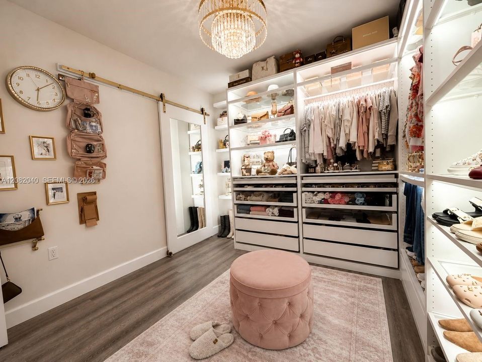 Closet/Bedroom