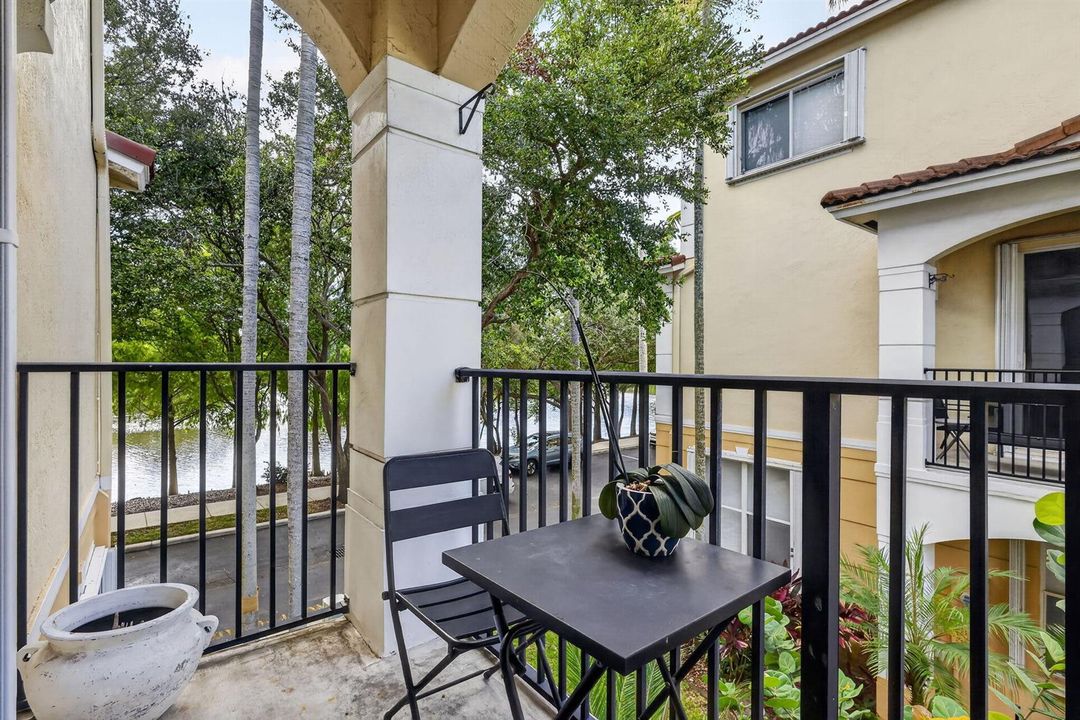 2nd Floor Balcony
