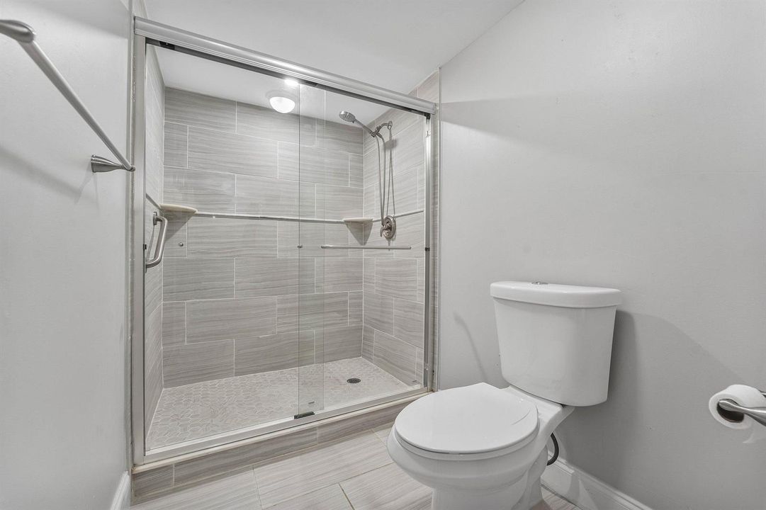 023-14307BedfordDrive-204-DelrayBeach-FL