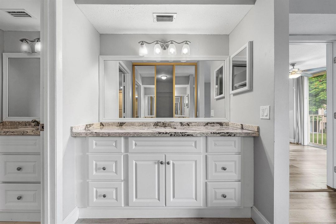 022-14307BedfordDrive-204-DelrayBeach-FL