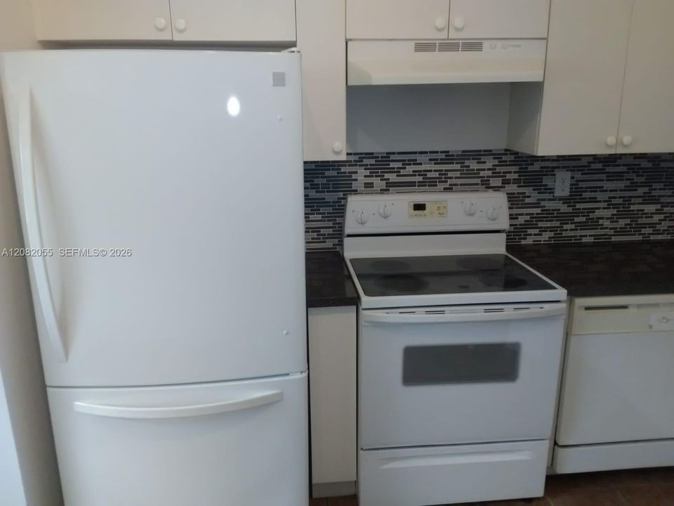 En Renta: $1,800 (2 camas, 2 baños, 815 Pies cuadrados)